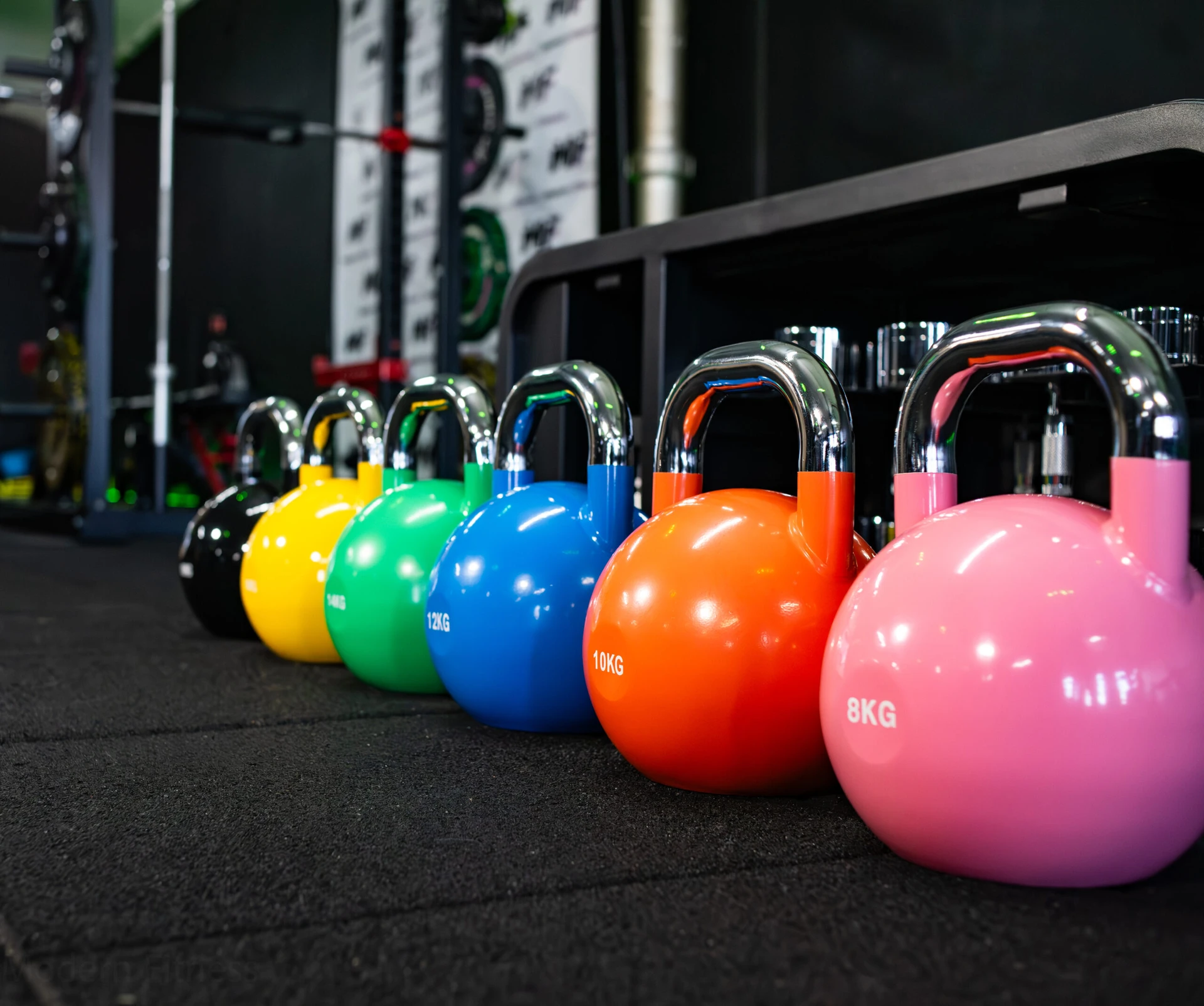 mf porducts photos–34 (1) Benefits of kettlebells- a line up of the Modern Fitness Kettlebells